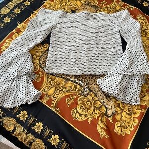 Tight tube top with sleeves